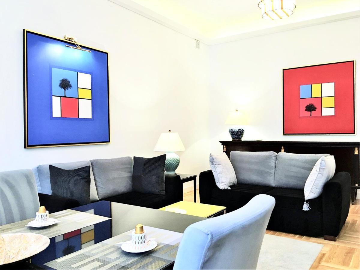 Luxury Apartments Mondrian Market Square III 바르샤바 객실 사진