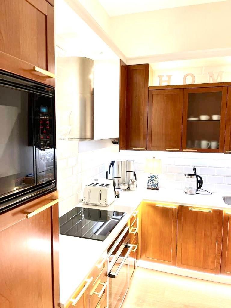 Luxury Apartments Mondrian Market Square III 바르샤바 객실 사진