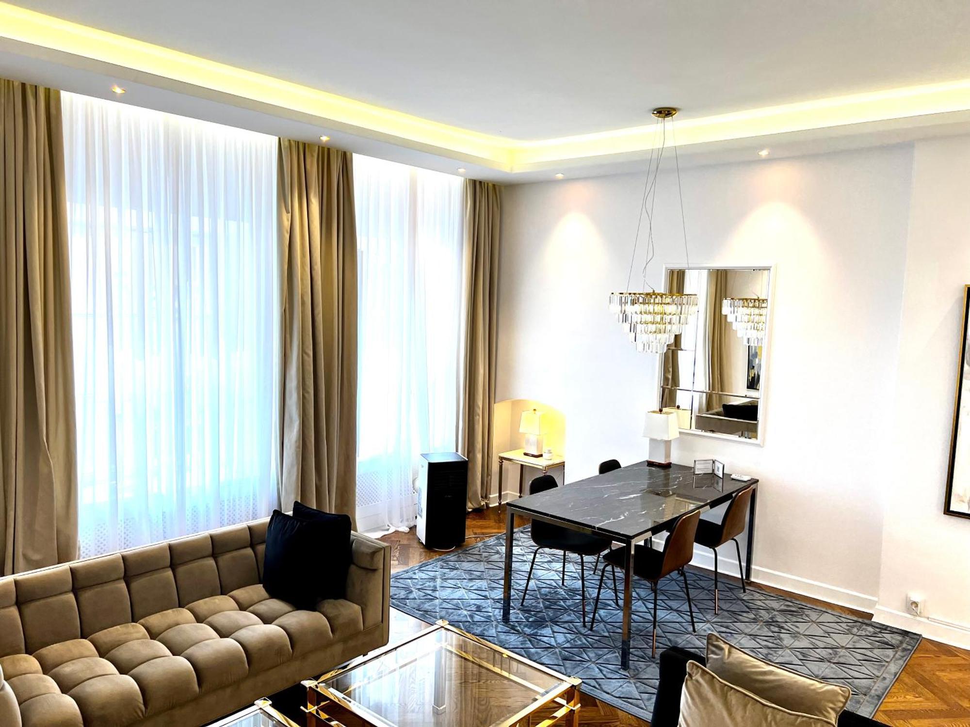 Luxury Apartments Mondrian Market Square III 바르샤바 객실 사진