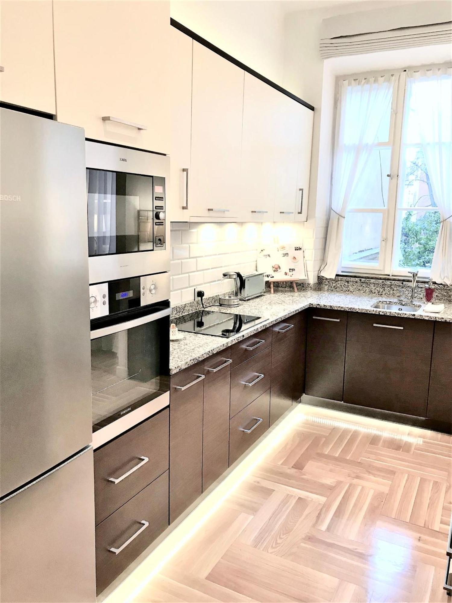 Luxury Apartments Mondrian Market Square III 바르샤바 객실 사진