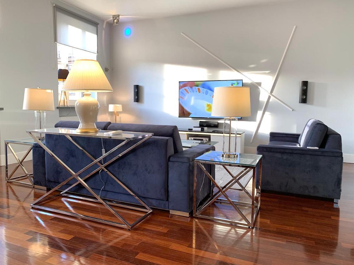 Luxury Apartments Mondrian Market Square III 바르샤바 외부 사진